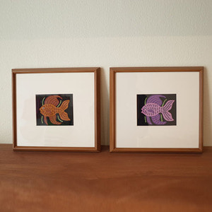 mola Art frame  (fish brown/purple)
